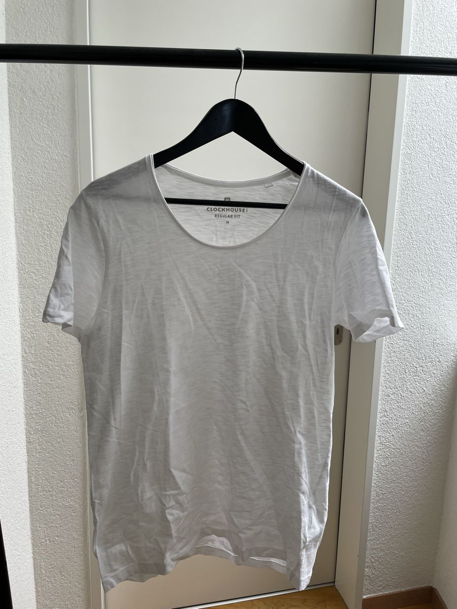 T-Shirts: T-Shirt Clockhouse – Neu (gemäss Beschreibung) aus Grenchen von iagiag
