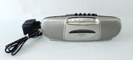 Kompaktes  « Sony CFS-E2 » Radio-/ Kassettengerät
