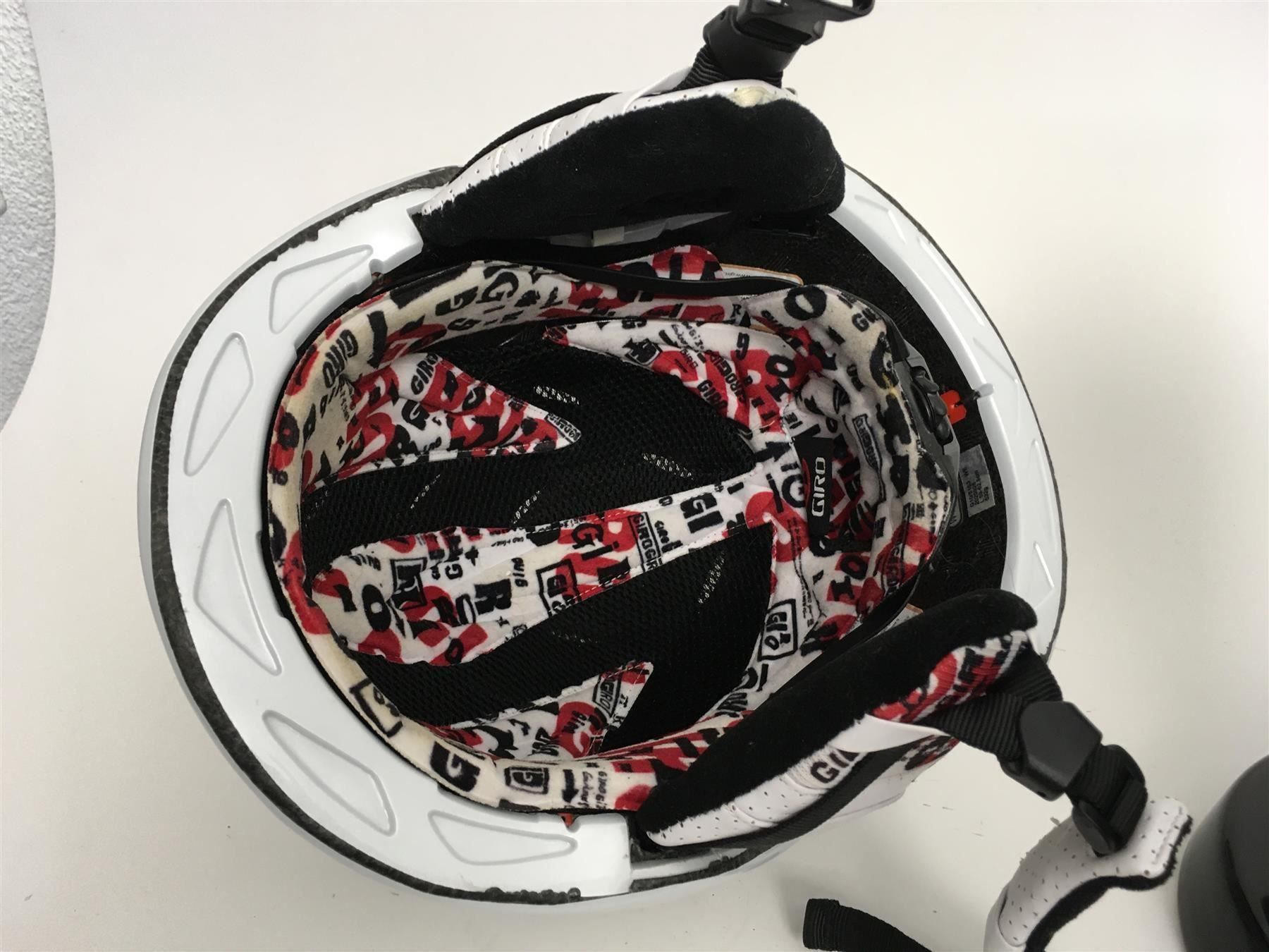 Giro Caschi: Velohelm  / GIRO Gr. L, neu – Nuovo (secondo la descrizione) da Rheineck venduto da emma.gut 3