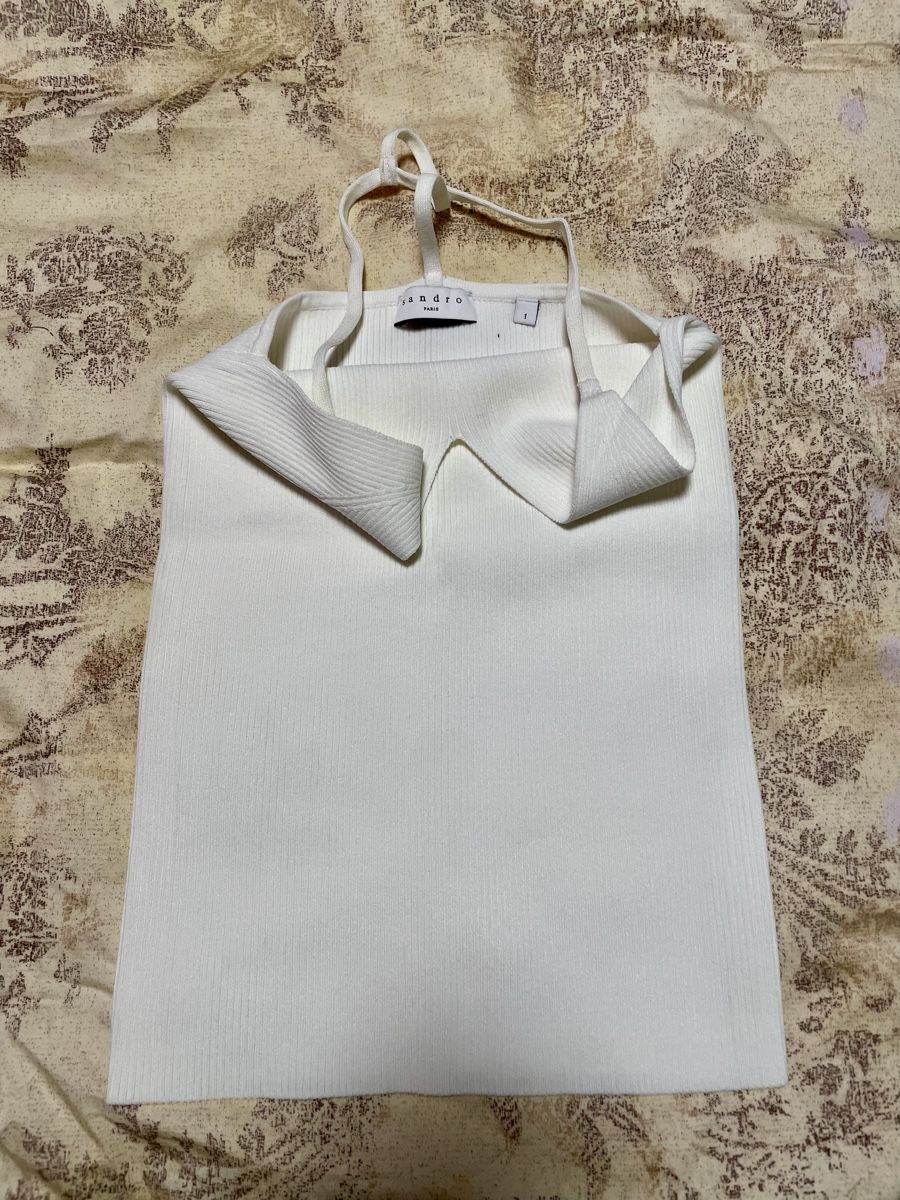 Sandro Top: Sandro - T 1, Cool top, blanc – Nuovo (secondo la descrizione) da Genève venduto da Rio10 1