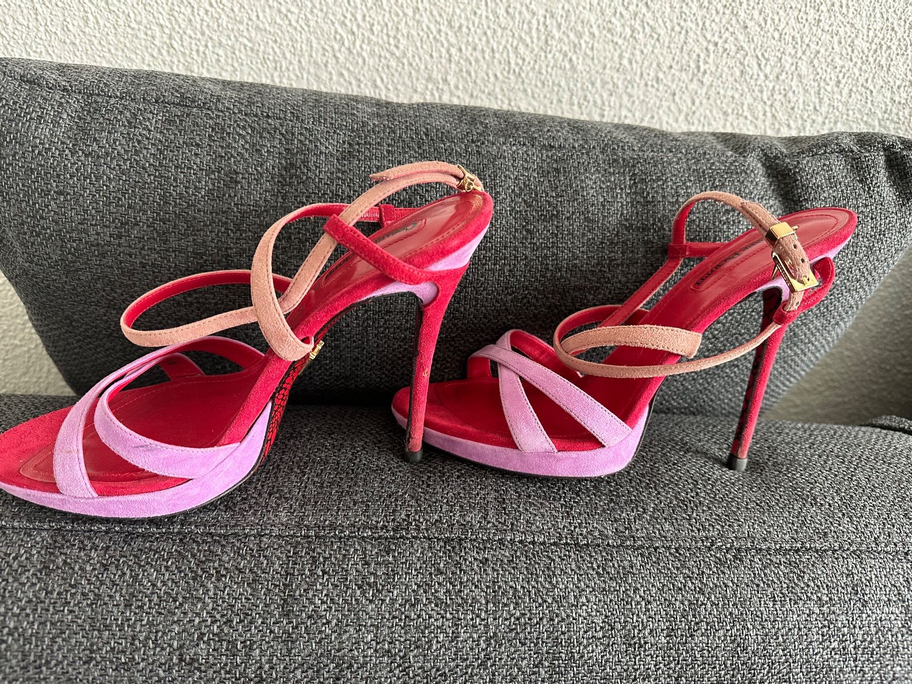 Damenschuhe: Cesare Paciotti Pumps – Gebraucht aus Bäch SZ von ruslena29 8