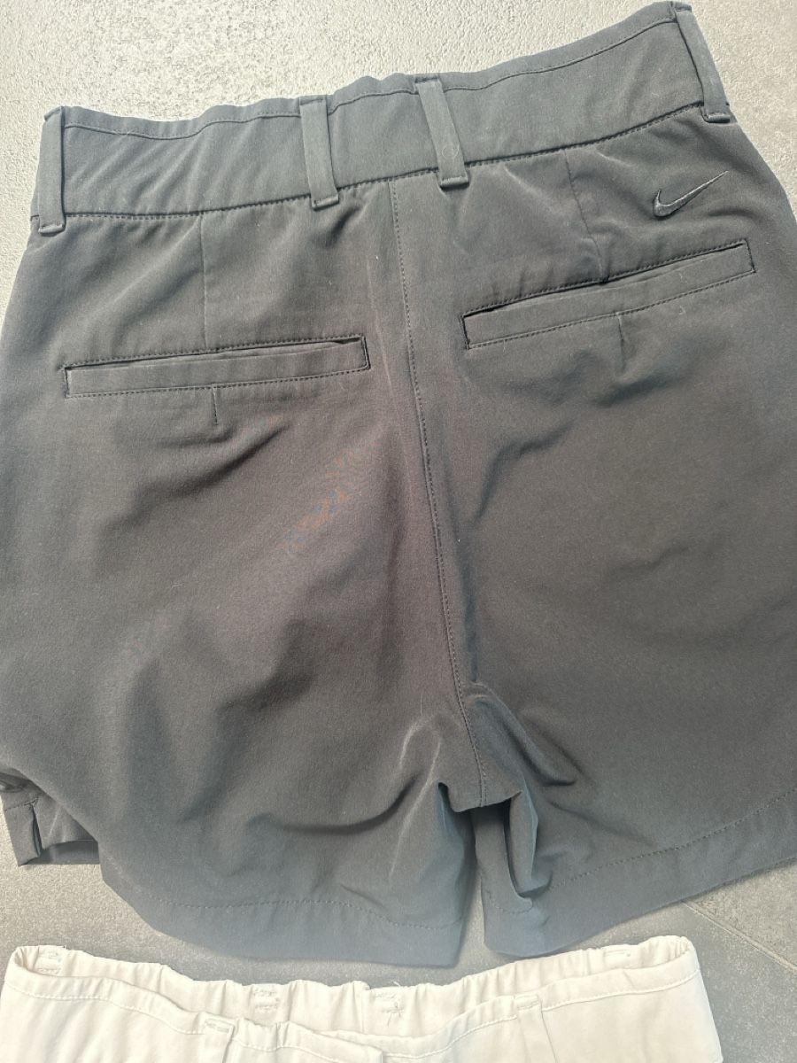 Nike Lotti di vestiti: Nike Golfshorts Gr. XS, 2 Stück – Nuovo (secondo la descrizione) da St. Gallen venduto da Ursula66 2
