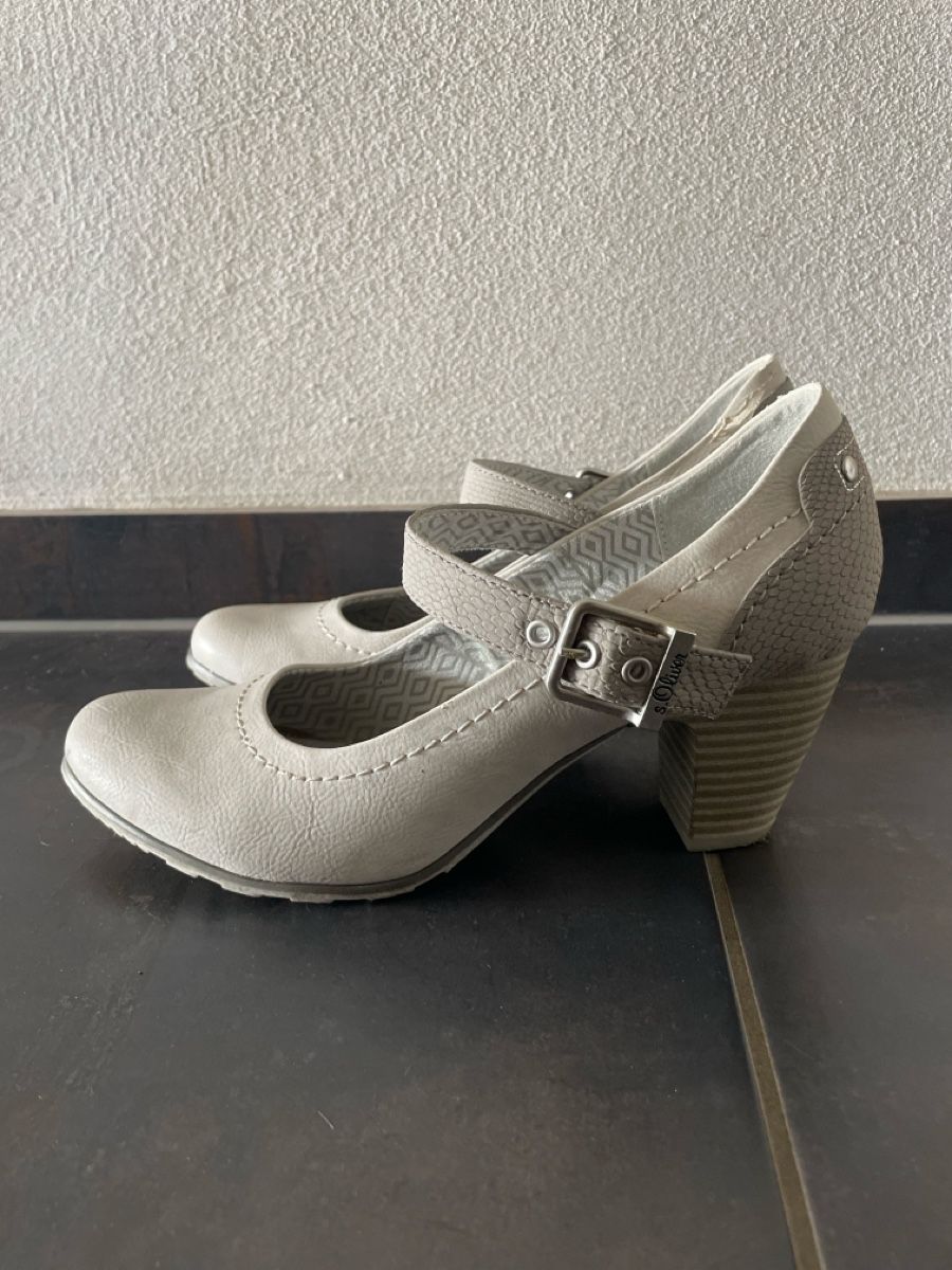 S.Oliver Scarpe da donna: Damen Pumps s.Oliver hellgrau Grösse 40 – Usato da Oberuzwil venduto da tas_fm7s