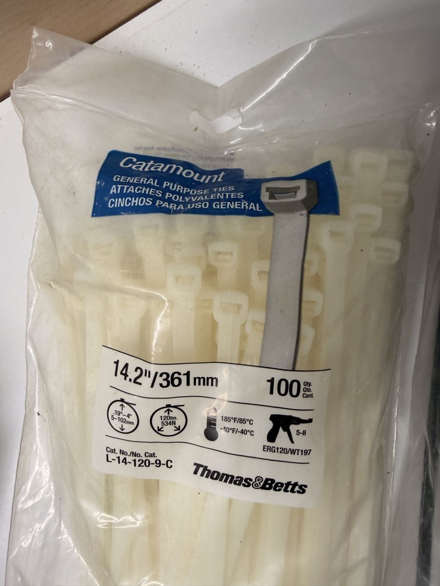 Elektronikbauteile: Kabelbinder Thomas Betts schwarz weiss – Neu (gemäss Beschreibung) aus Niedergösgen von And-y 1