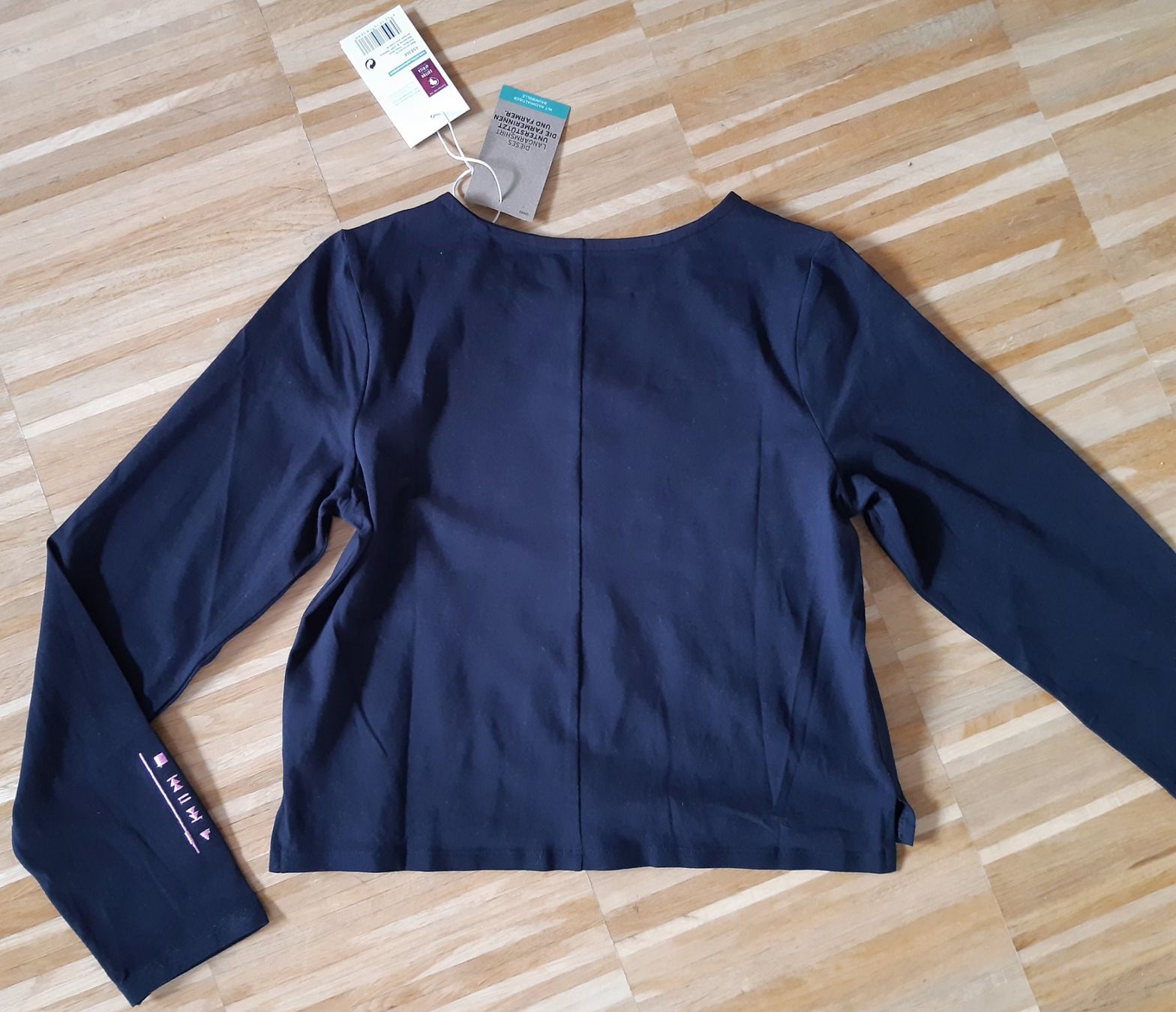 Maglioni & Felpe: Kinder Langarmshirt von TCHIBO Gr 158 / 164 – Nuovo e nell'imballaggio originale da Zürich venduto da tobiasscheid