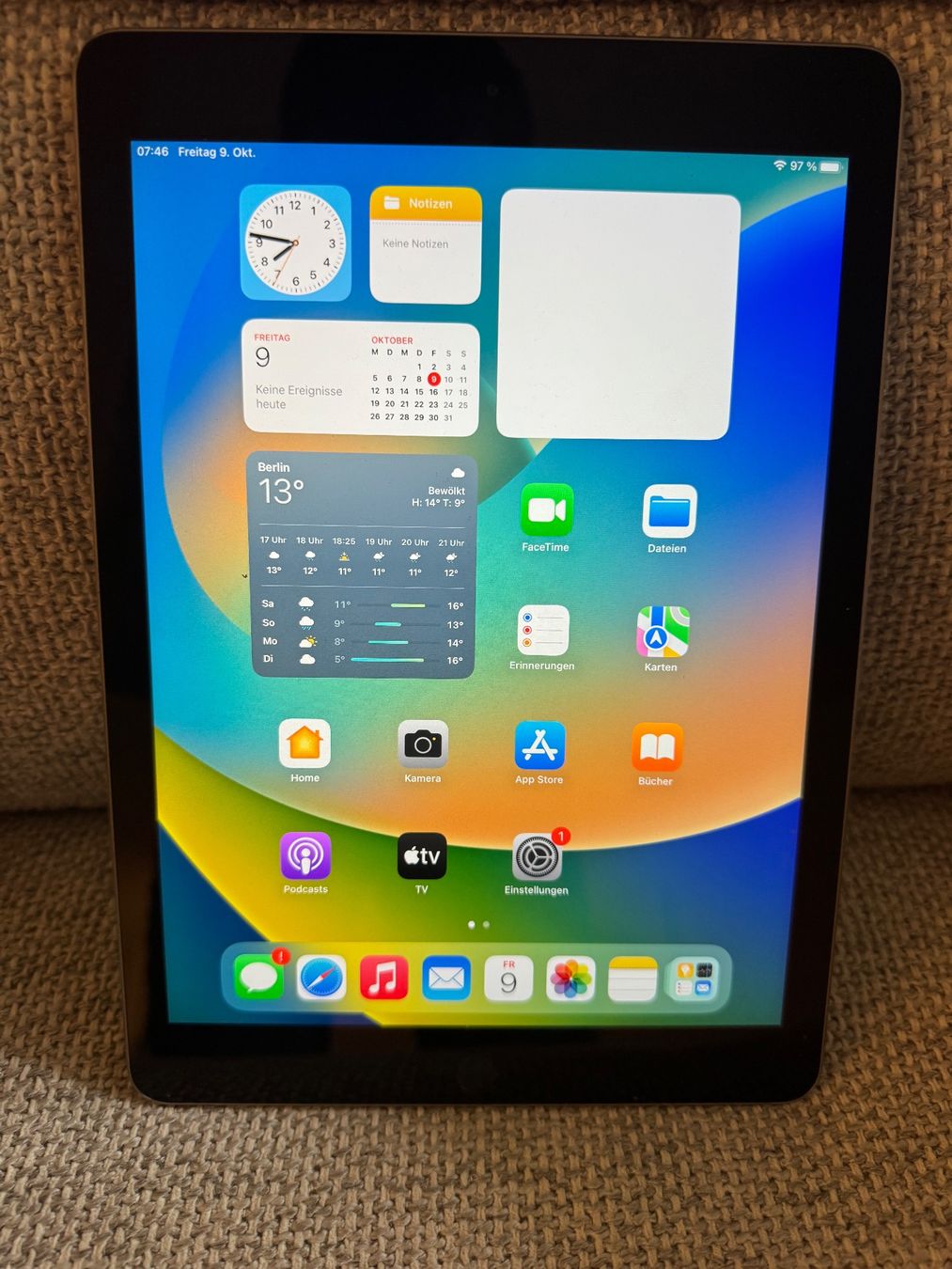 Apple Tablet PC: iPad 5 Generation – Usato da Adliswil venduto da Busys