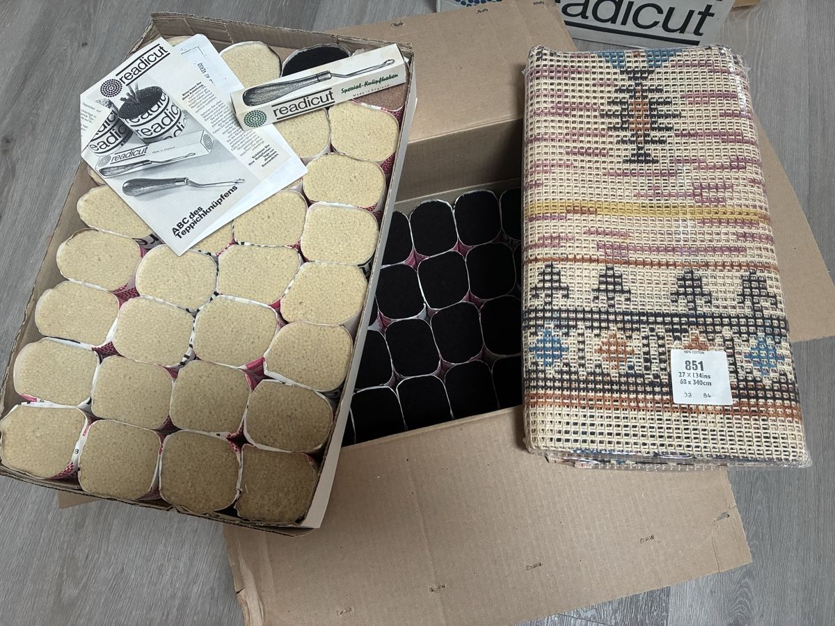 Tappeti: Knüpfteppich 68x340cm – Nuovo (secondo la descrizione) da Zürich venduto da Brf