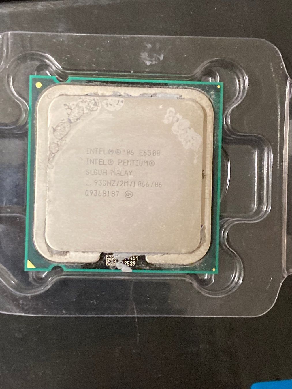 Intel Componenti elettronici: Intel Pentium E6500 Prozessor – Usato da Wettingen venduto da Schabernack_sam