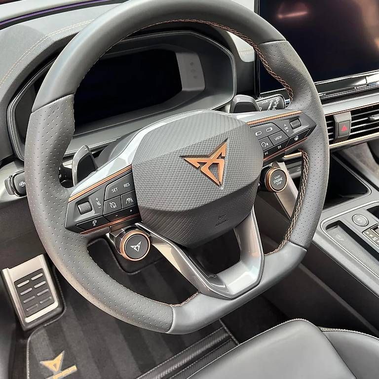 Automobili: CUPRA Formentor 1.4 e-HYBRID pHEV VZ DSG – Usato da Sins venduto da Tennis-Service-Sins 2