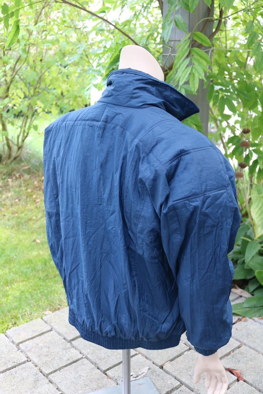 Giacche: Jacke Marke Tesla Engineering – Usato da Frick venduto da Beni58 1