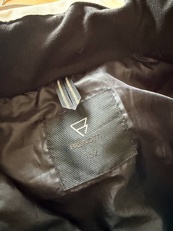 Giacche & Cappotti: Veste de ski Brunotti  taille 152 – Usato da Lausanne venduto da mor_nrs5 2