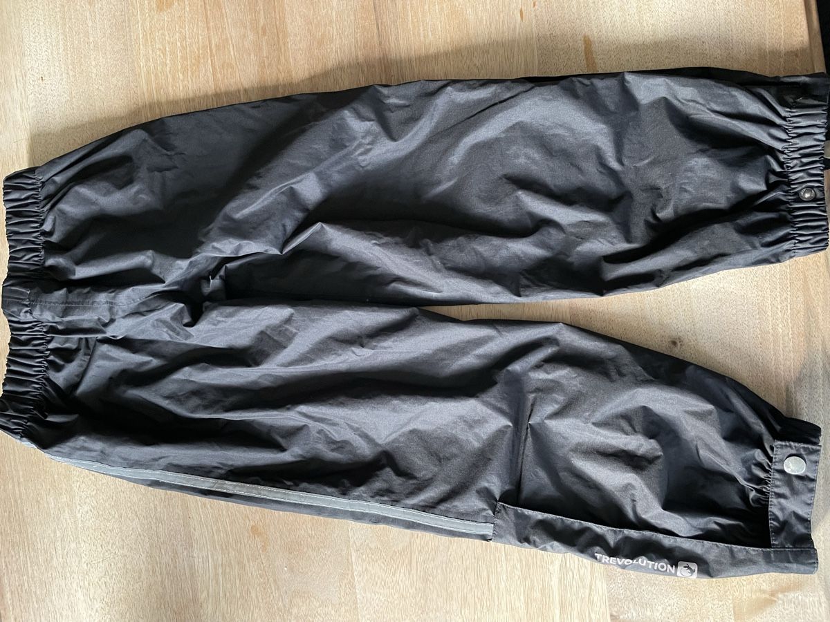 Trevolution Hosen: Regenhose von Trevolution 128 – Gebraucht aus Zürich von Celineb0