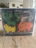 DE - Pokemon Top Trainer Box Evolving Skies. New & sealed!