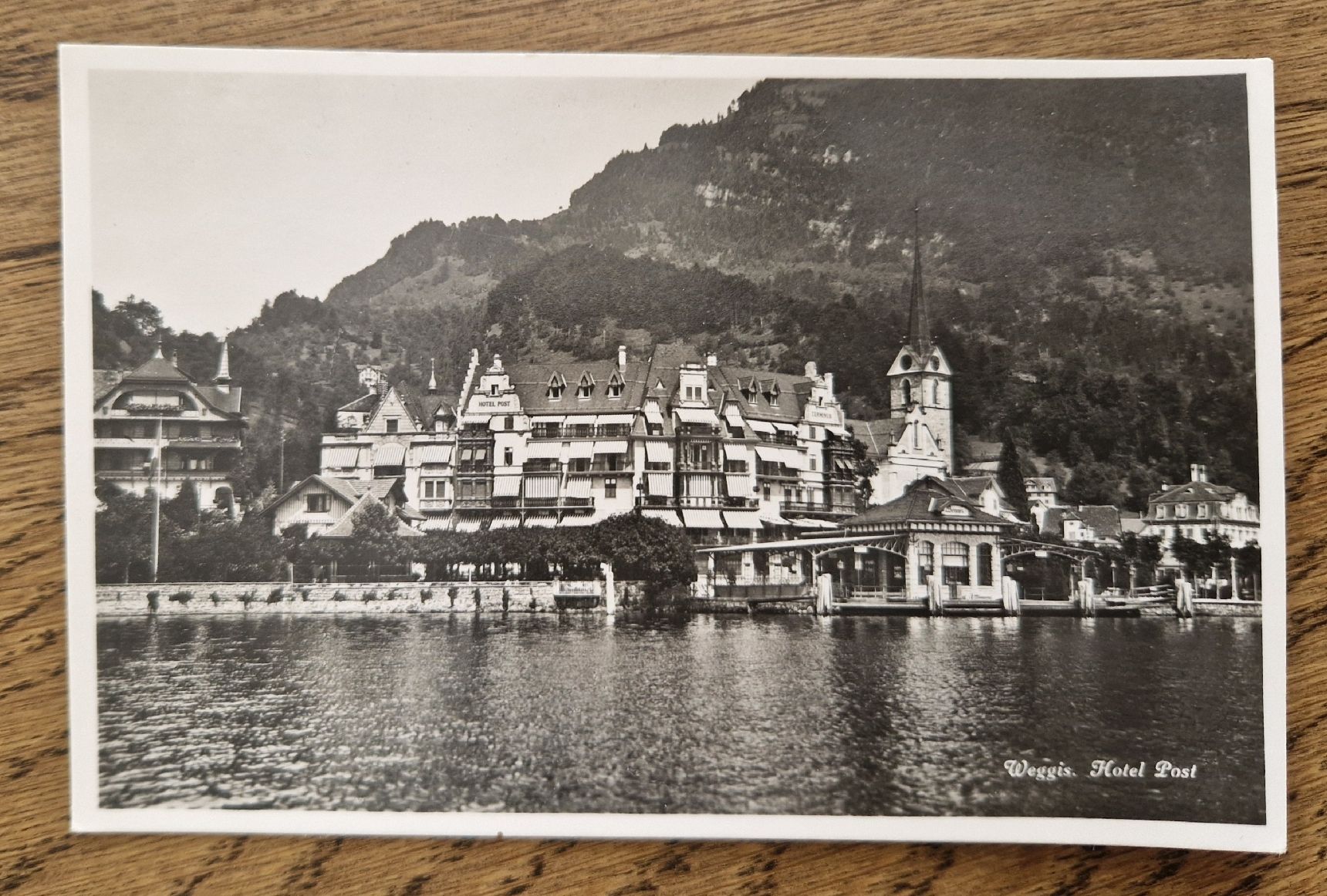 Cartoline postali: Weggis, Hotel Post – Usato da Ebikon venduto da Donar50