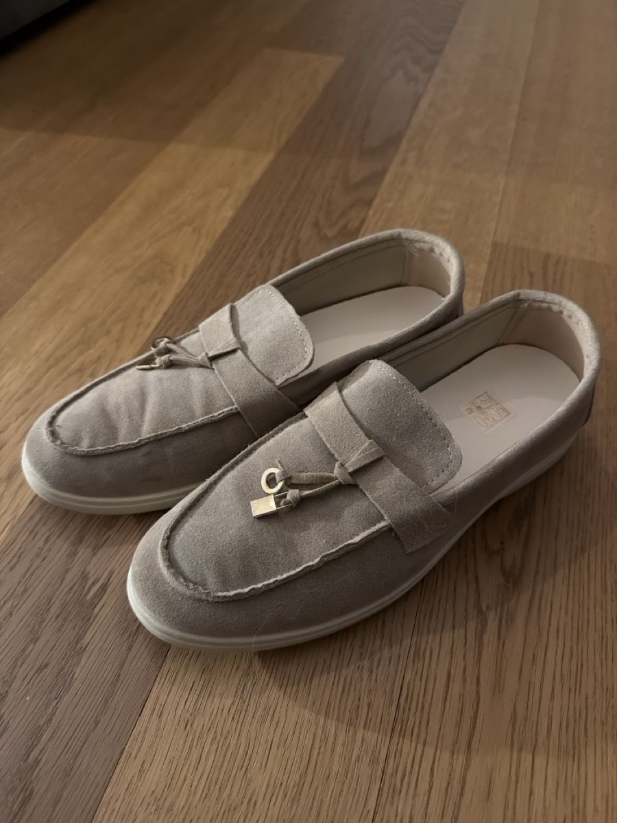 Scarpe da donna: Suede loafers – Usato da Hausen AG venduto da nik_9sg2