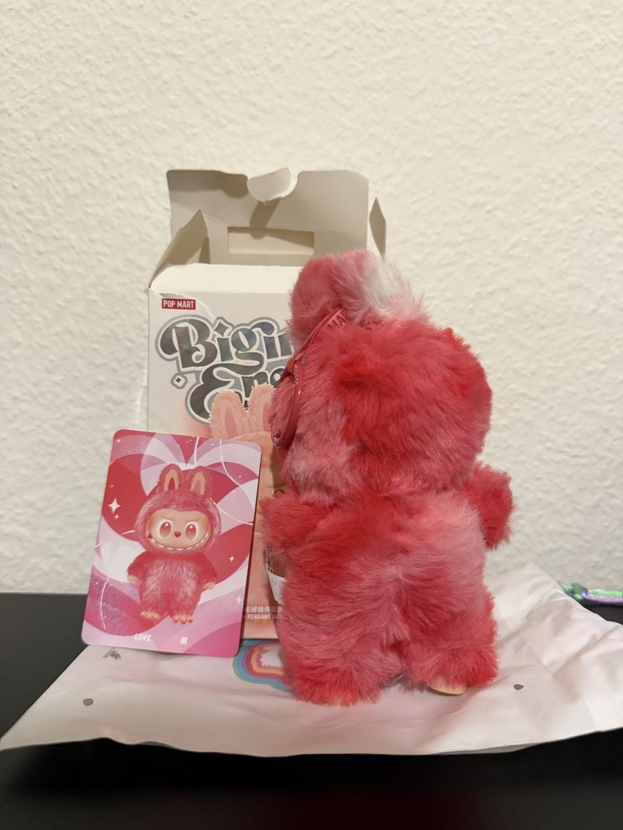 Pop Mart Figuren: POP MART Labubu Big Into Energy - Love – Neu (gemäss Beschreibung) aus Wald ZH von kim_t7k2 1