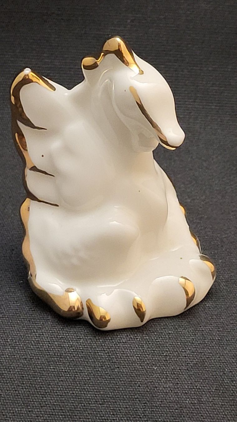 Statuette: Weisser Drache LOMONOSOV – Usato da Basel venduto da spinne02