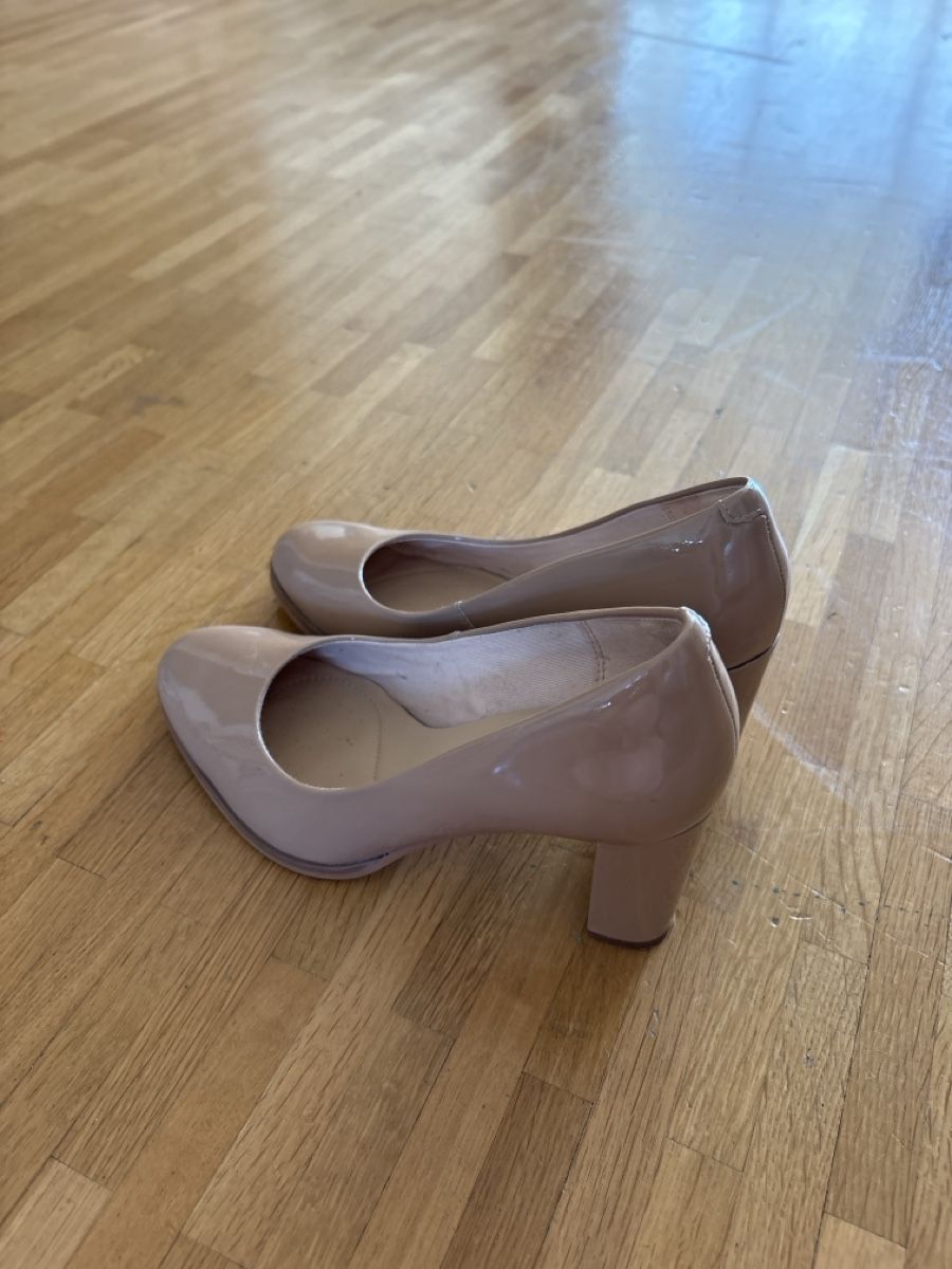 Clarks Chaussures femmes: Clarks Pumps – D'occasion à Zürich par al3456 2