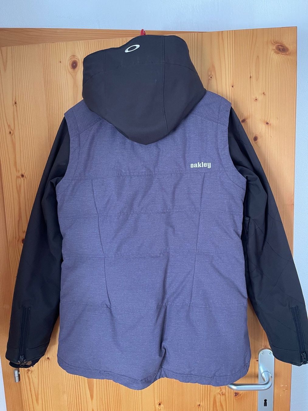Jacken: Oakley Damen Ski Jacke – Gebraucht aus Ruschein von Motorider2001 1