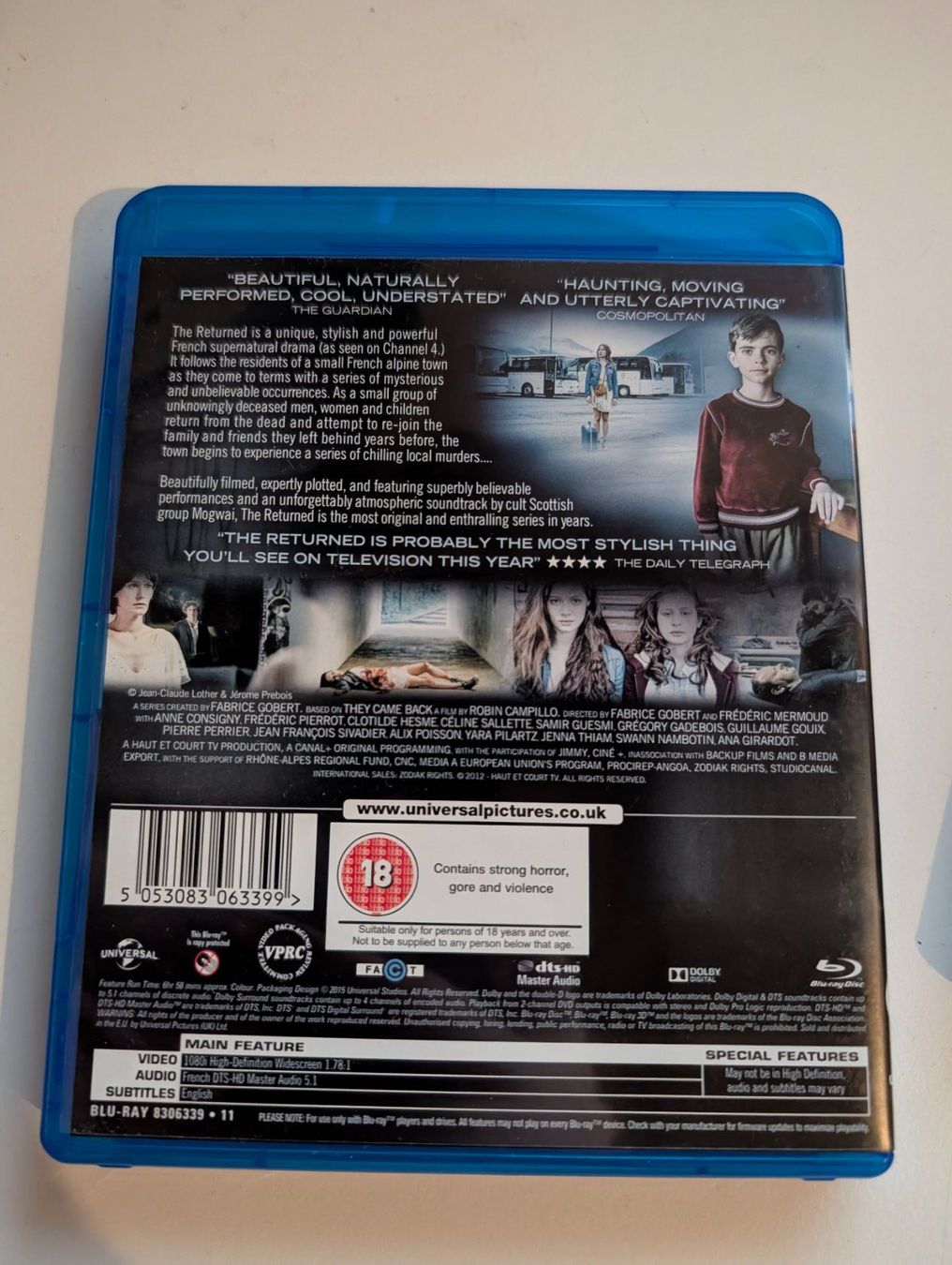 Tutti i DVDs: The Returned - Series One - Blu Ray DVD – Usato da Hünenberg See venduto da SpecialEditionGaming 1