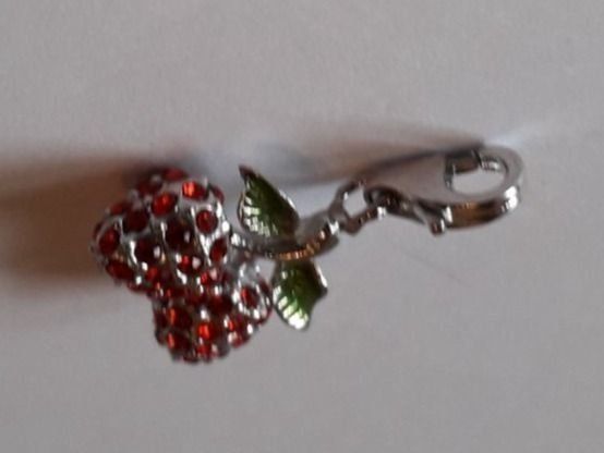 Portachiavi: Silber Schmuck Anhanger, Erdbeeren – Nuovo e nell'imballaggio originale da Winistorf venduto da acreativ2 2