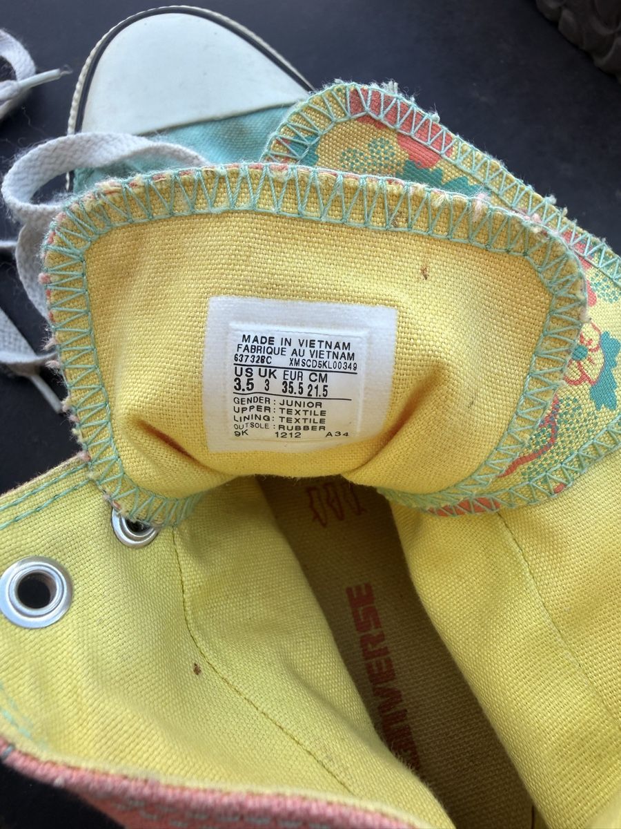 Converse Scarpe per ragazze: Converse Turnschuhe Grösse 35.5 US 3.5 gute gebrauchte Zusta – Usato da Rafz venduto da Iris.G 2