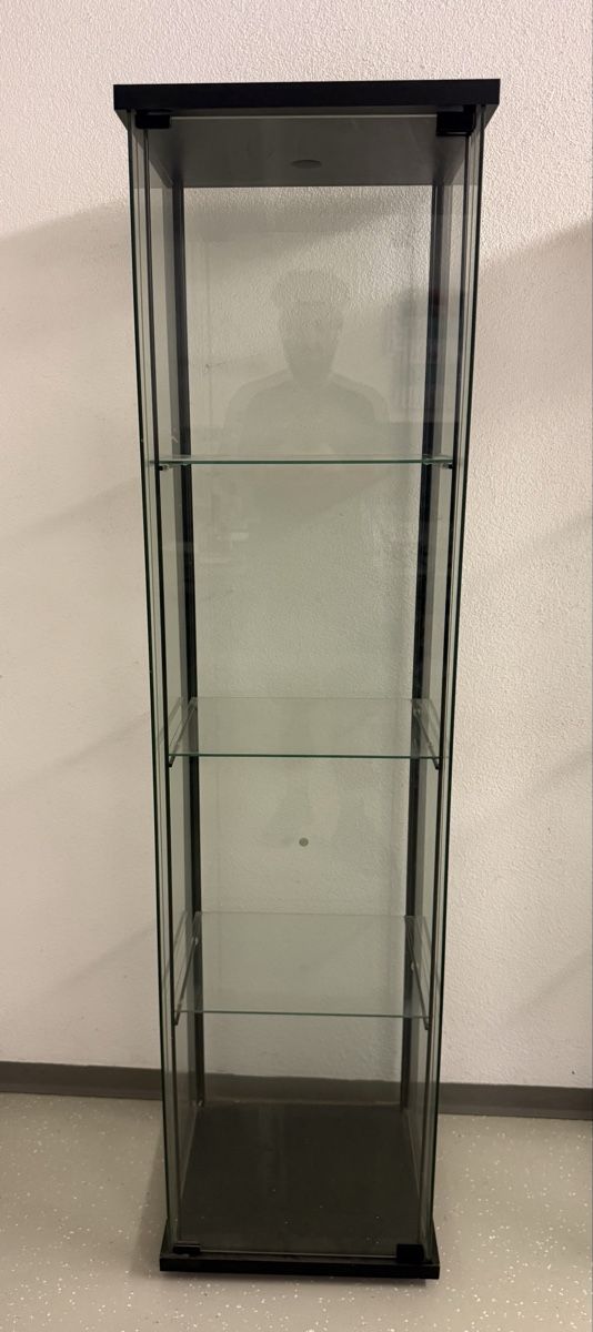 Vetrine: Glasvitrine Vitrinenschrank  – Usato da Kreuzlingen venduto da mz-e38