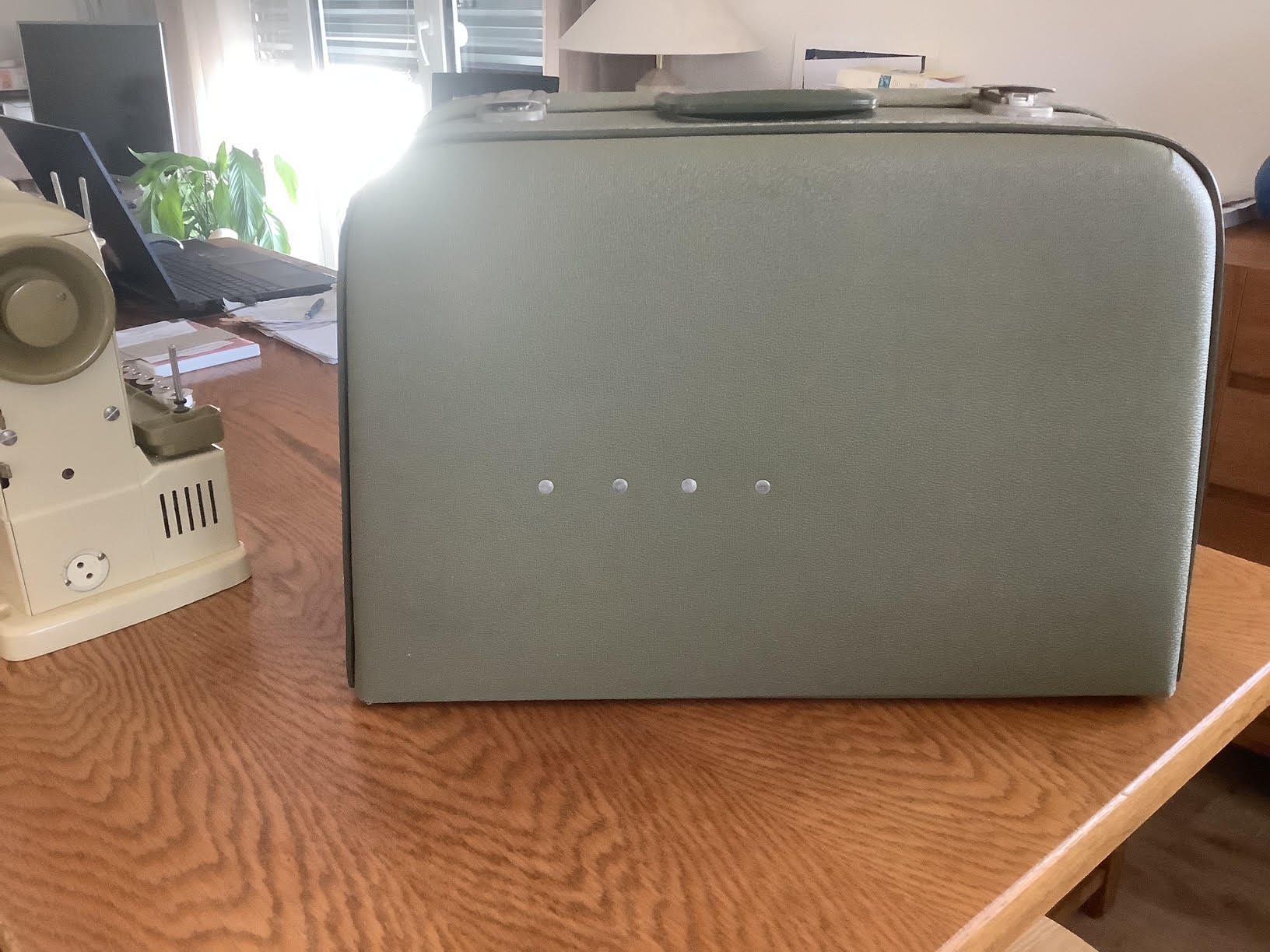 Bernina Machines à coudre: A vendre – D'occasion à Avenches par jos_2zvc 1