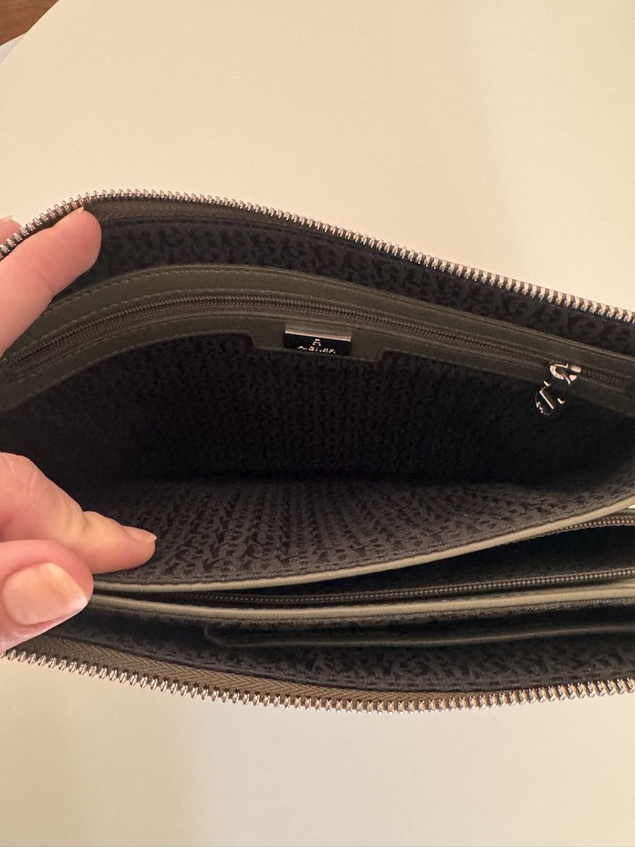 Aigner Borse da donna: Aigner Mila Umhängetasche – Nuovo (secondo la descrizione) da Benglen venduto da Maune 4