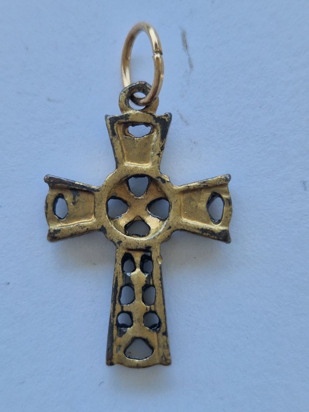 Anhänger: Anhänger Kreuz mit Strasssteinchen – Gebraucht aus Nänikon von kriki 2