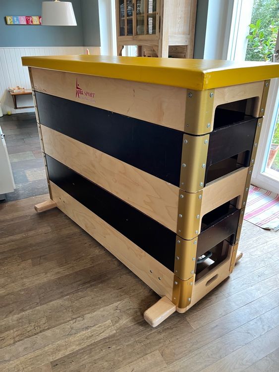 HTRDHT Sprungkasten 75x55x35cm - 4-fach Stapelbar Für Kinderturnen & Training