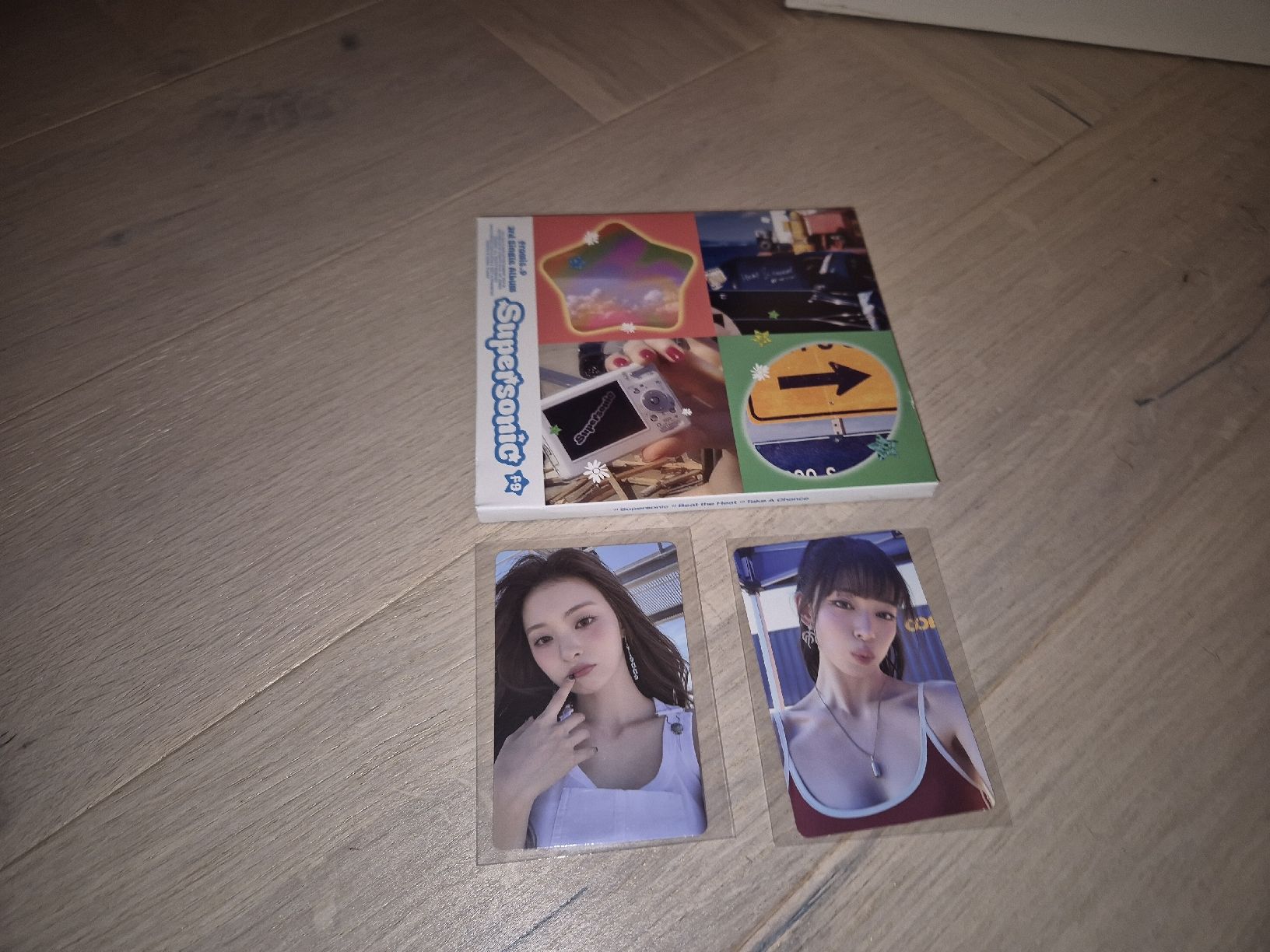 CD: Fromis_9 - Supersonic – Nuovo (secondo la descrizione) da Beinwil am See venduto da noeliaz14 1