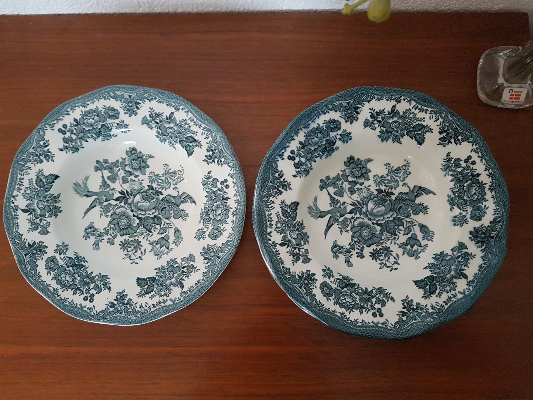 Wedgwood Teller: 4x Wedgwood Suppenteller – Gebraucht aus Wallisellen von Swissline11 1