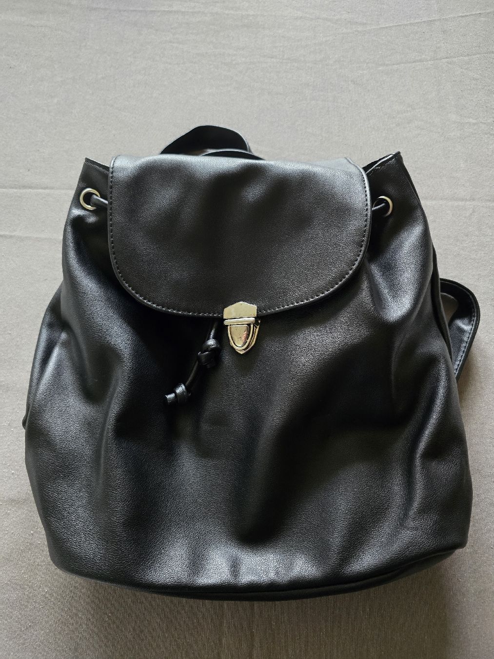 Zaini: Sac à dos Even & Odd – Nuovo (secondo la descrizione) da Courtelary venduto da syllou1978