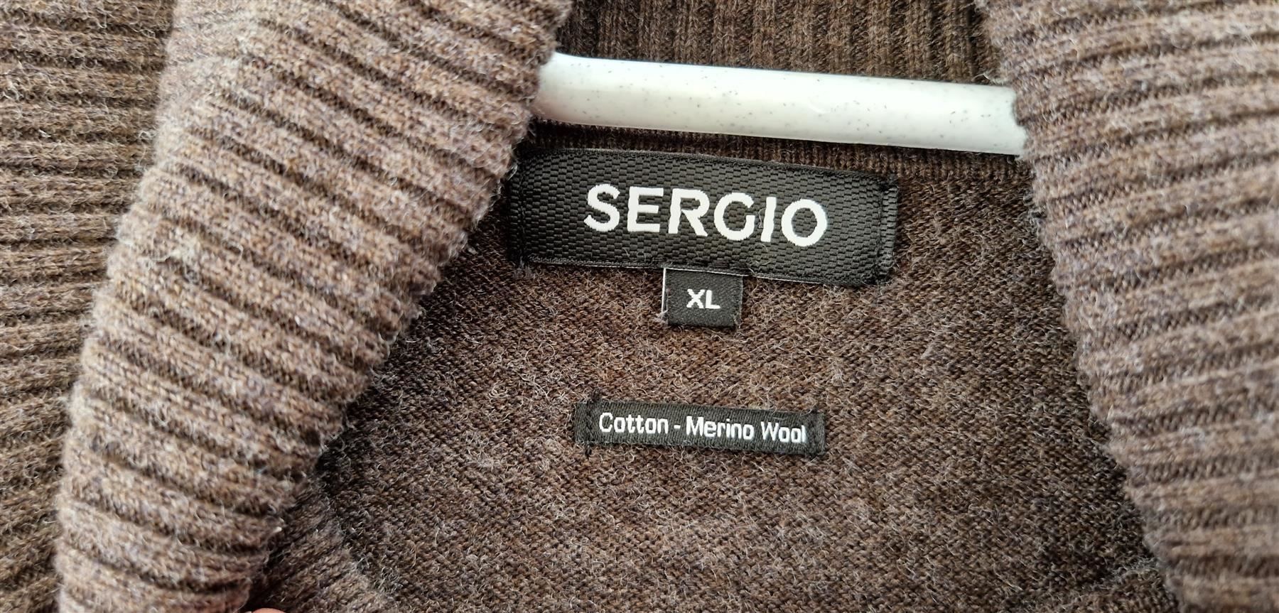 Maglioni & Felpe: ***** Pull Sergio XL - Neuf – Nuovo (secondo la descrizione) da Villaz-St-Pierre venduto da Ubid 1