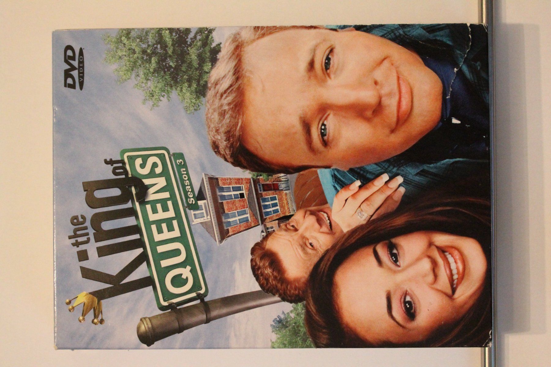 Tutti i DVDs: King of Queens - Staffel 3 – Usato da Grenchen venduto da Manuel.We
