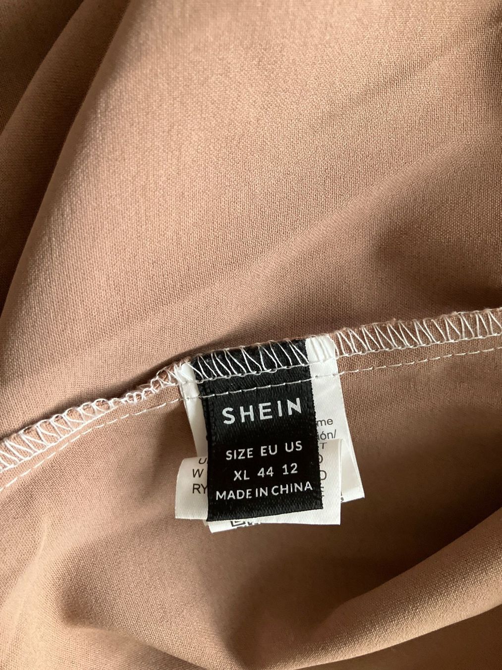 Shein Vestiti: Sommerliches Kleid, Grösse XL – Usato da Unterägeri venduto da Bettsofa123 4