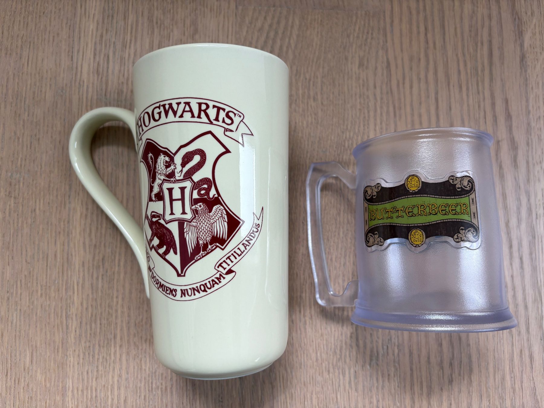 Tazze: HARRY POTTER, Butterbeer-Becher – Nuovo (secondo la descrizione) da Gossau SG venduto da Black-Queen 4