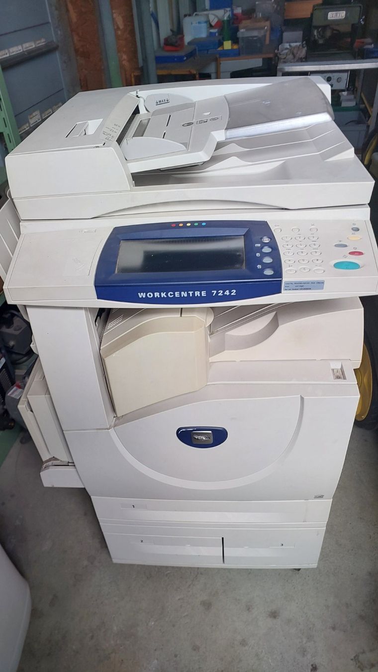 Xerox Imprimantes: A3 Xerox Workcenter 7242 – Défectueux à Romanshorn par muschga_2 1