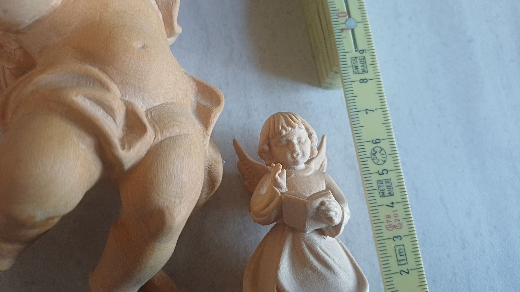 Figuren: 2 Engel aus Holz – Gebraucht aus Flawil von Naphtali 1