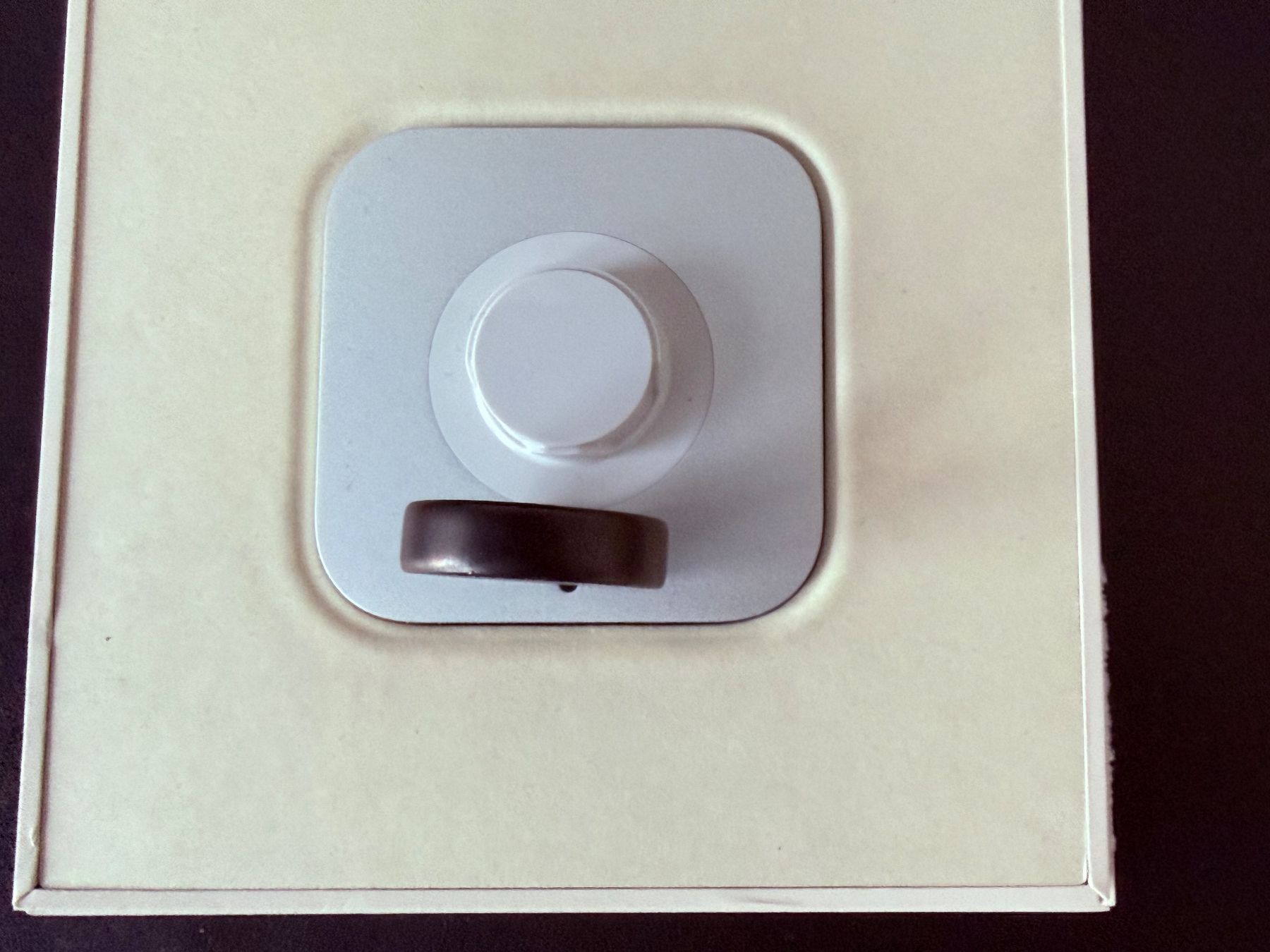 Oura Ringe: Oura Ring 5 Stealth Grösse 9 – Gebraucht aus Oftringen von Brunner849 3
