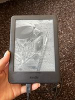 Amazon Kindle Paperwhite 4 E-Reader guter Zustand