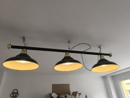 Hängelampe Billiardtisch