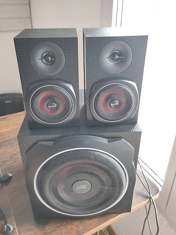 Lautsprecher: LED PC-Lautsprecher mit Bass – Gebraucht aus Balgach von Thatsboooo181