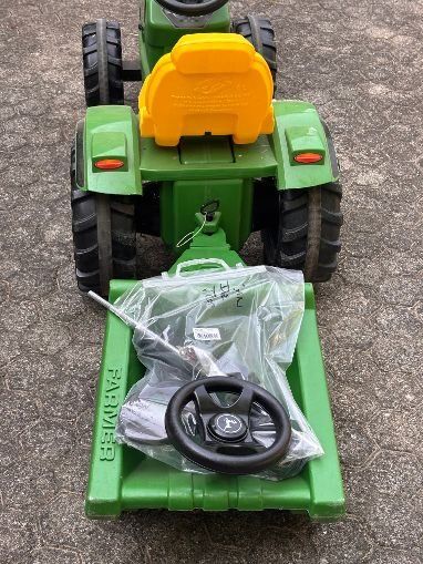 John Deere Veicoli per bambini: Kinder-Trettraktor – Usato da Boniswil venduto da Zephyr750 3