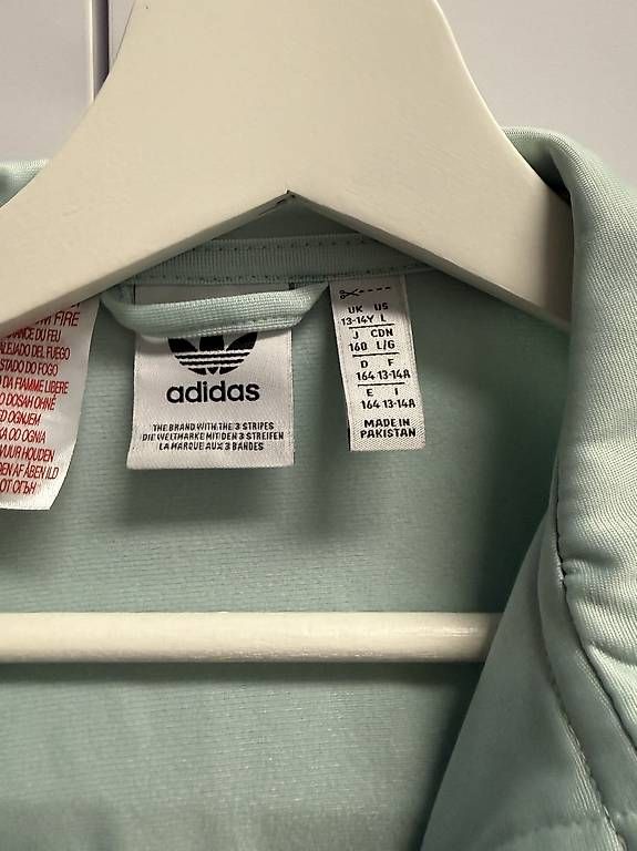 Jacken: Adidas Jacke MINT – Gebraucht aus Sissach von mojo23 1