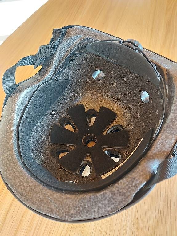 Caschi: Kinder Velohelm Gr.S NEU – Nuovo (secondo la descrizione) da Rothrist venduto da cor_f9b9 1