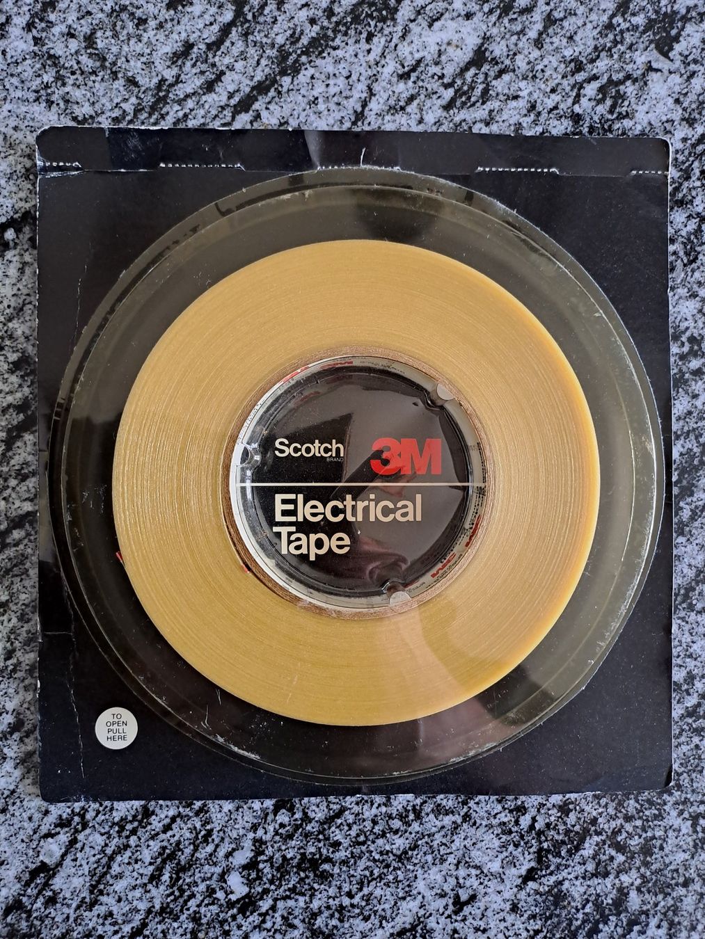 Sonstiger Bürobedarf: 3M Scotch Brand Electrical Tape – Neu und originalverpackt aus Meierskappel von BruceCruise