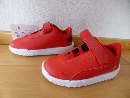 Puma Turnschuhe, Ferrari, Boy, Gr. 25, neu