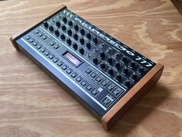 Future Retro 777 – original version (1997) – Mint
